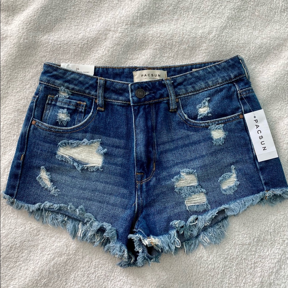 NWT PacSun High-Rise Festival Denim Shorts Dark Wash Distressed | Size 26